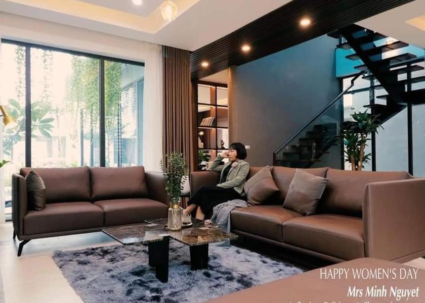 Shared lounge/TV area