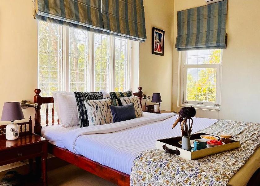 Uttarakhand Lansdowne Blue Superior Room