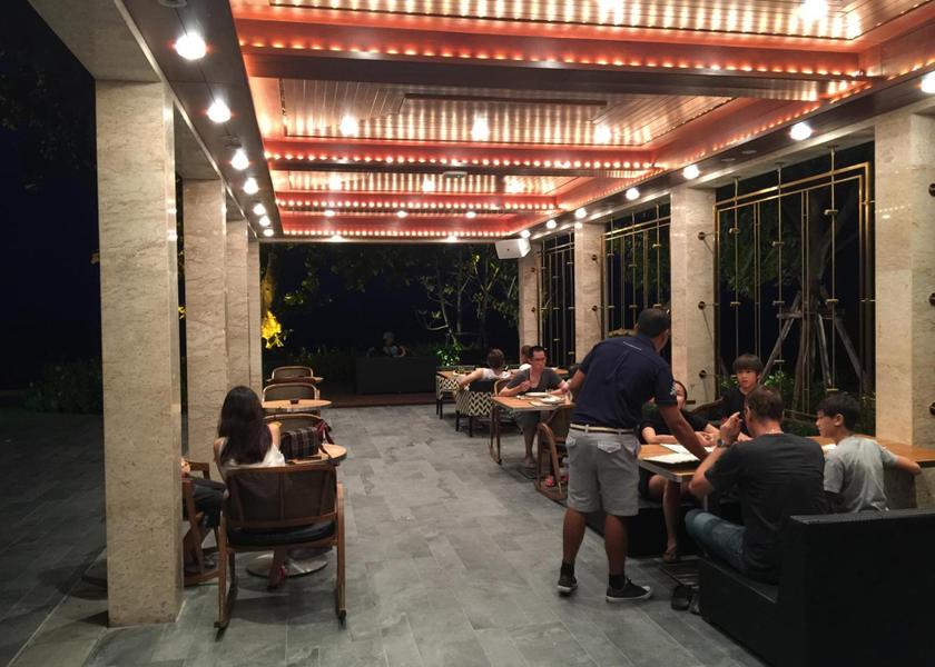 Phetchaburi Province Cha-am Restaurant
