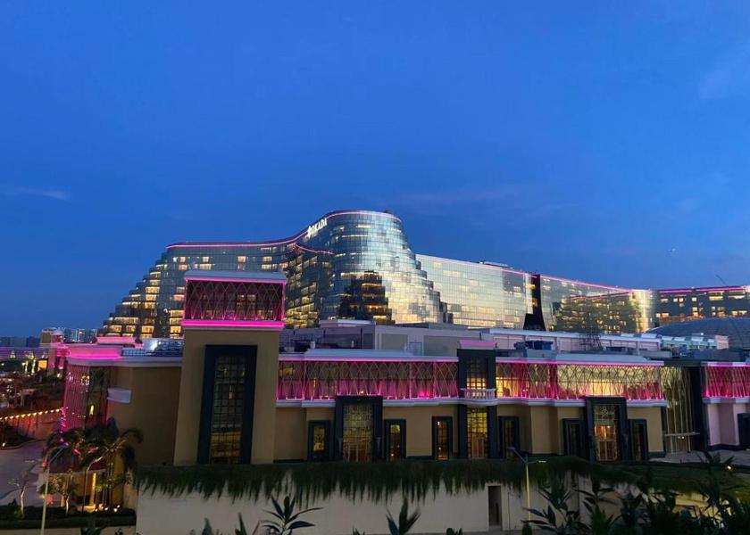  Parañaque Exterior view