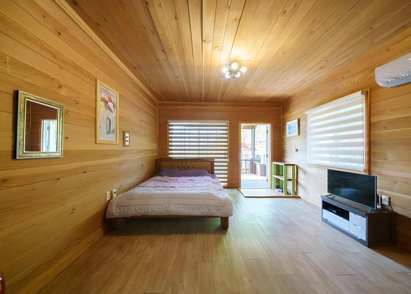 South Gyeongsang Miryang Geumgang Pine 3