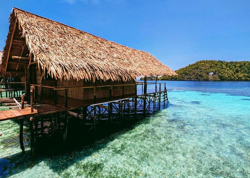 Southwest Papua Yenbeser Exterior view