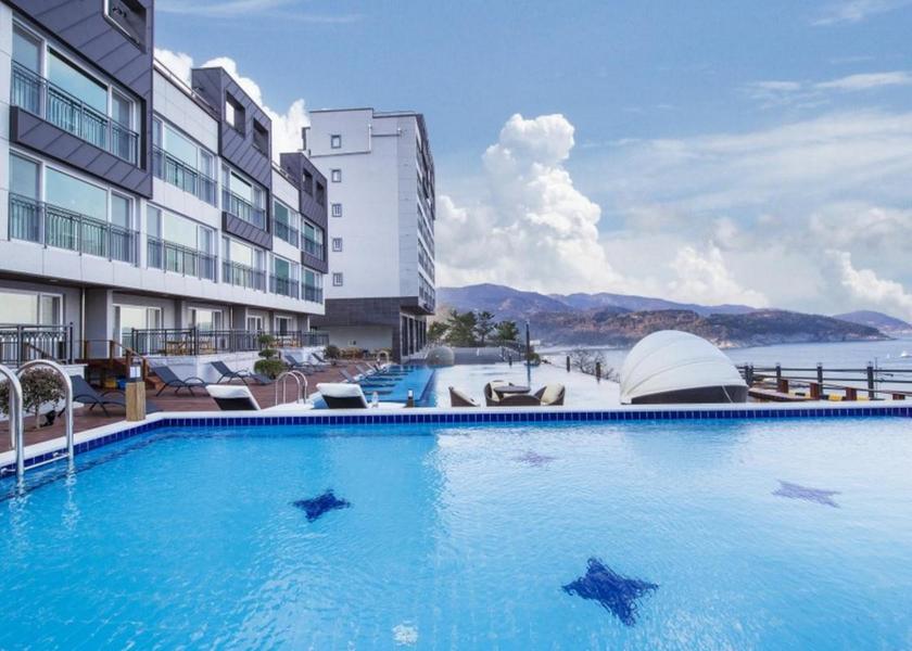 South Jeolla Yeosu Swimming pool