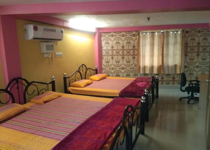 West Bengal Sriniketan Quadruple Room
