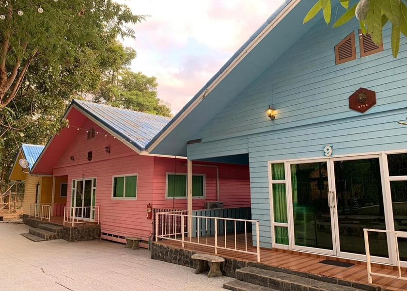 Lop Buri Province Phatthana Nikhom Hotel Exterior