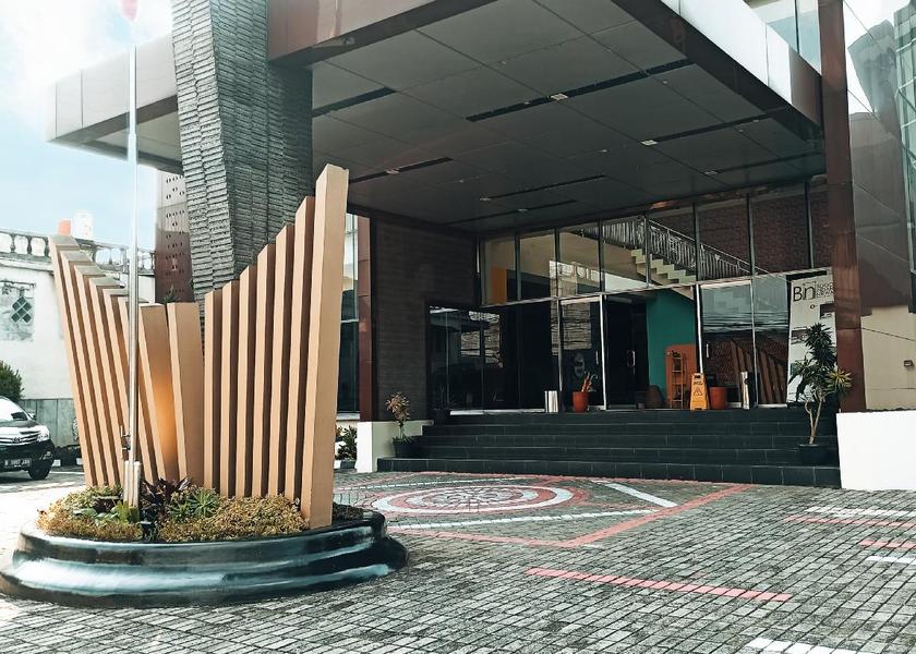 West Java Megamendung Hotel Exterior