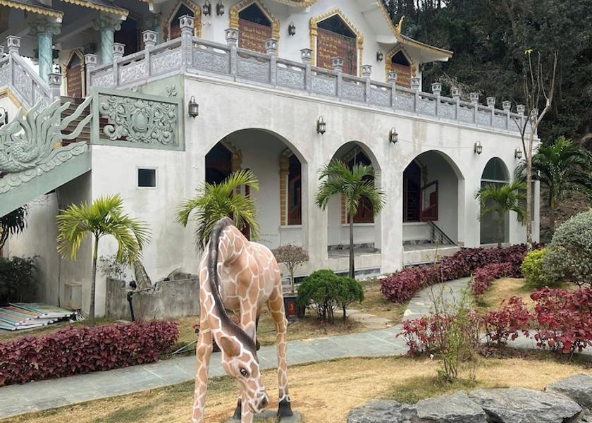 Thanh Hóa Province Hoang Hoa Exterior