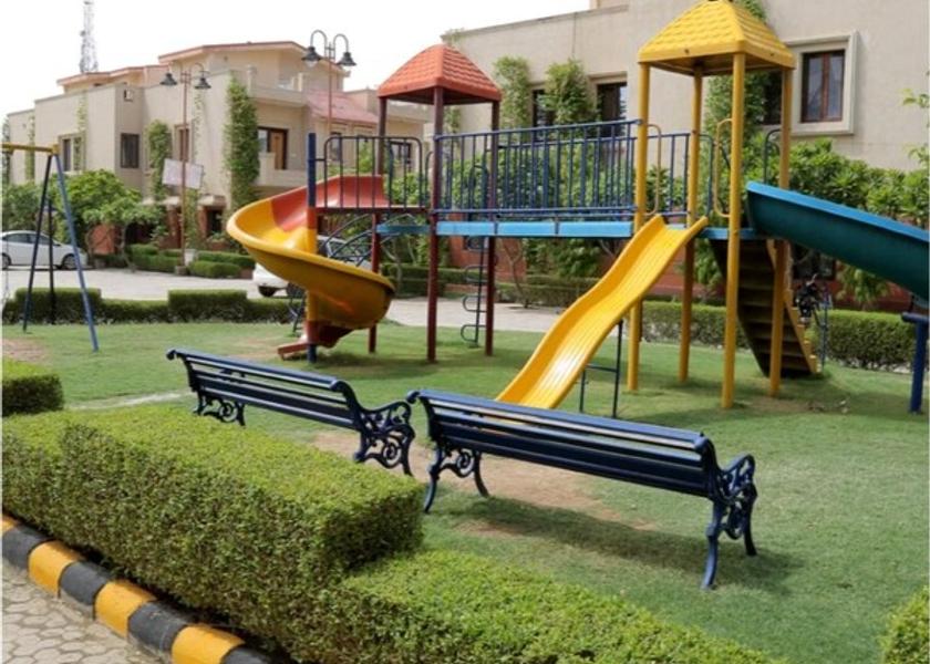 Uttar Pradesh Vrindavan Outdoors