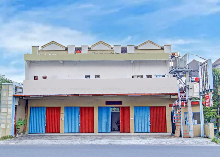 Special Region of Yogyakarta Banguntapan Exterior view