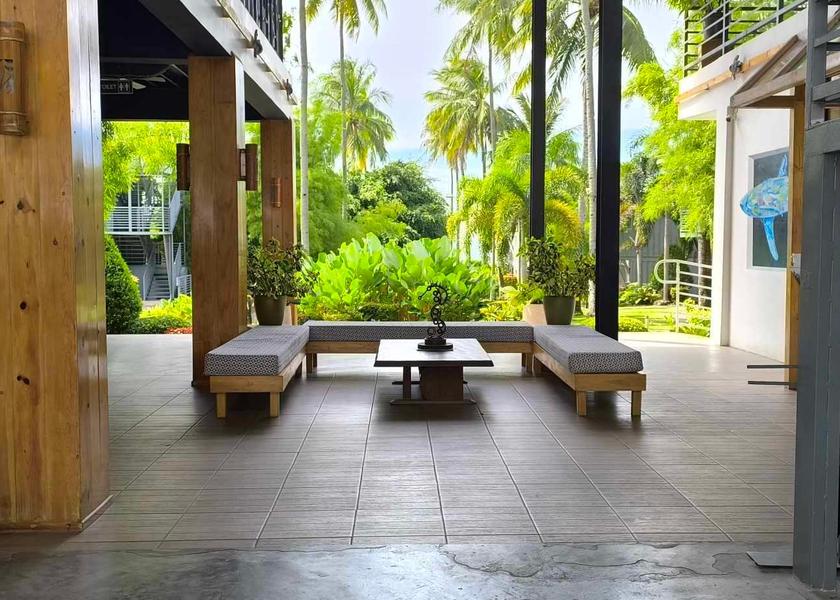 Central Visayas Dauin Lobby