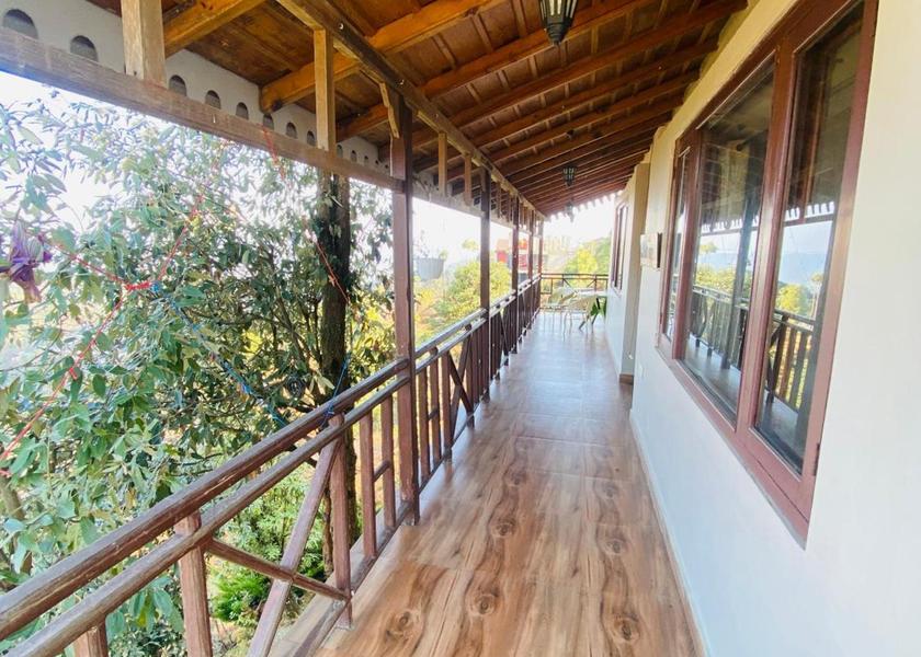 Uttarakhand Mukteshwar Balcony/terrace