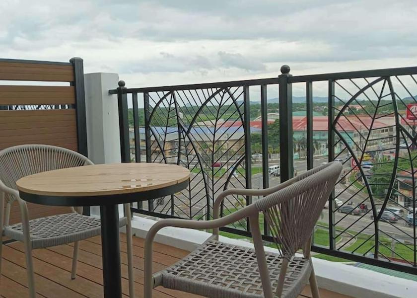Eastern Visayas Palo Terrace/patio