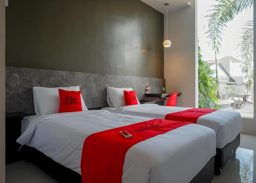 Central Java Baki Twin Room