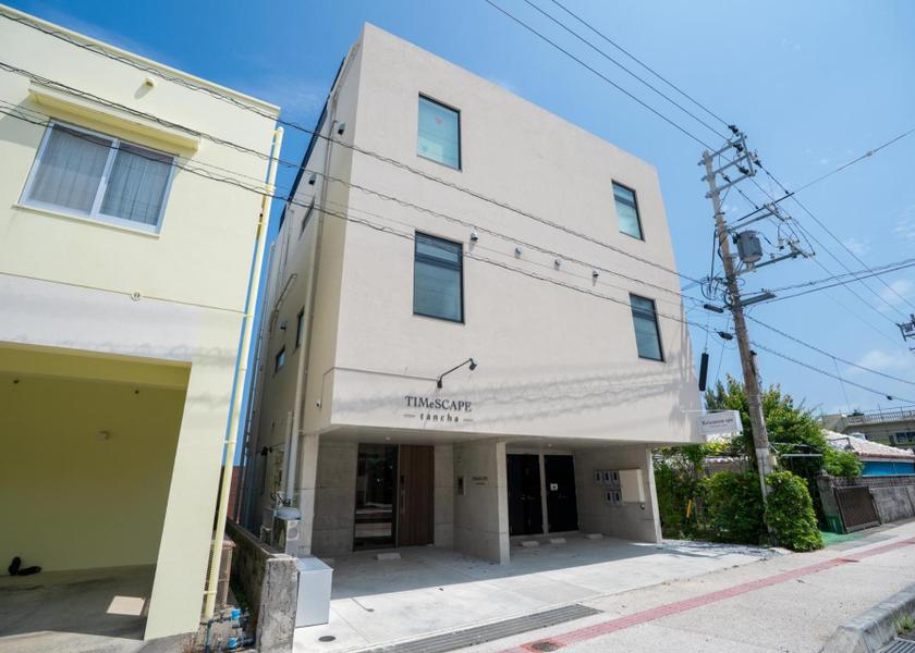 Okinawa Onna 