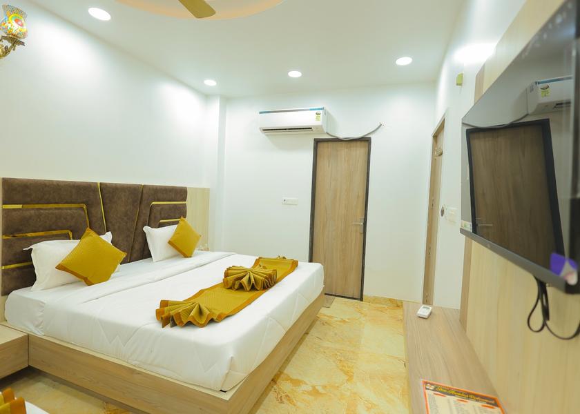 Uttar Pradesh Vrindavan Delexe Room