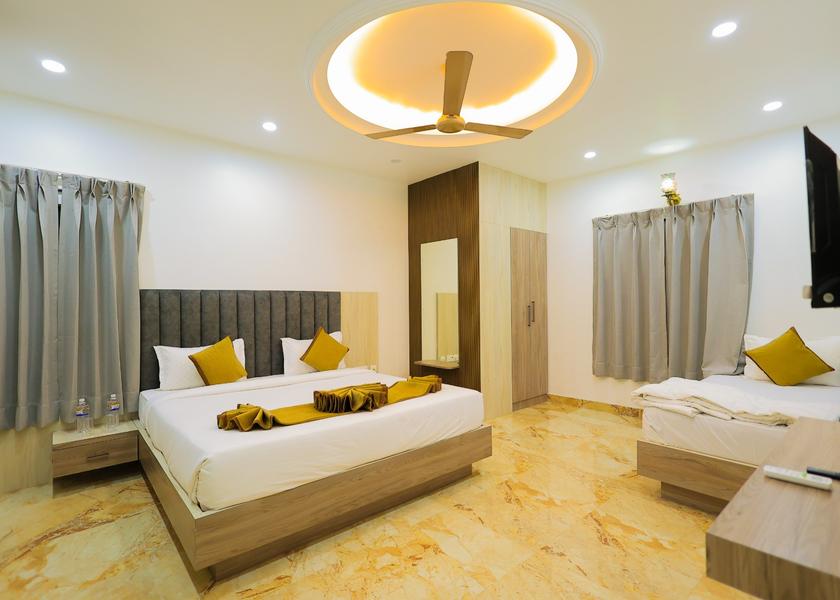Uttar Pradesh Vrindavan Super Delexe