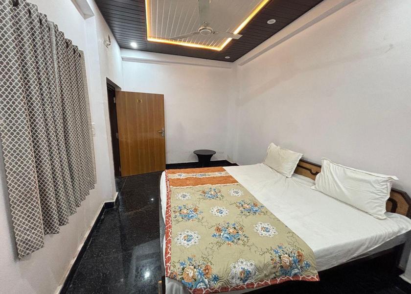 Rajasthan Nathdwara Bed