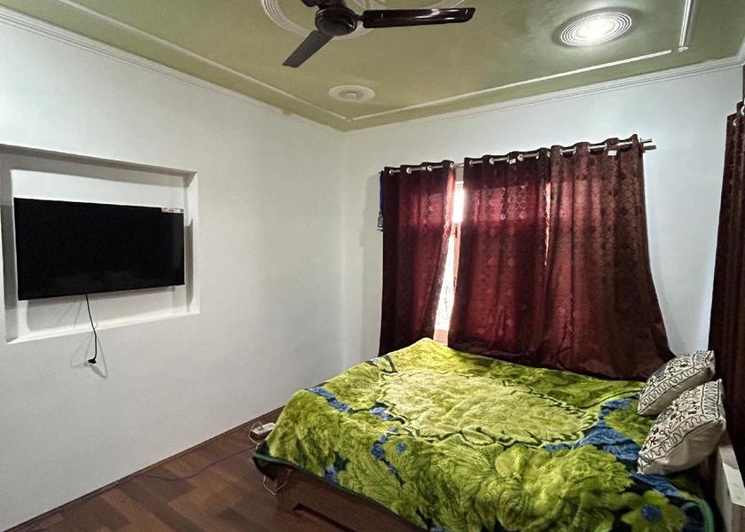 Jammu and Kashmir Srinagar Suite