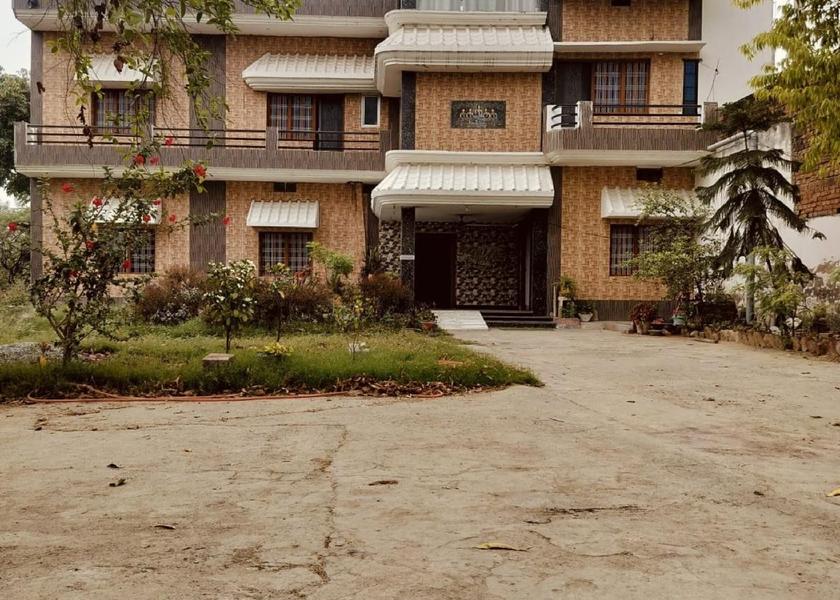 Uttar Pradesh Mughalsarai Hotel Exterior