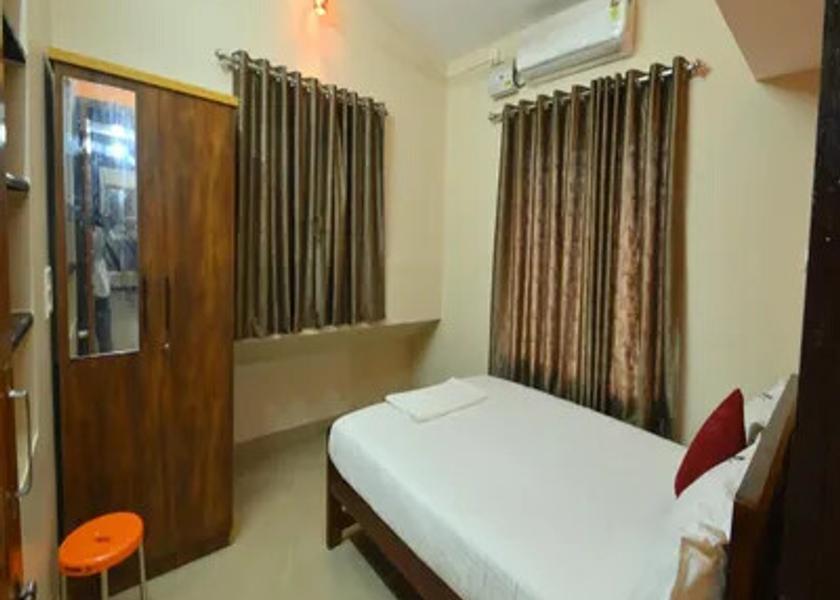 Karnataka Murdeshwar Balcony Deluxe Double