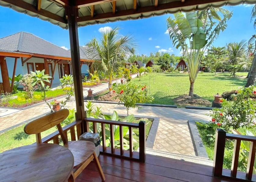 West Nusa Tenggara Sekotong Barat 