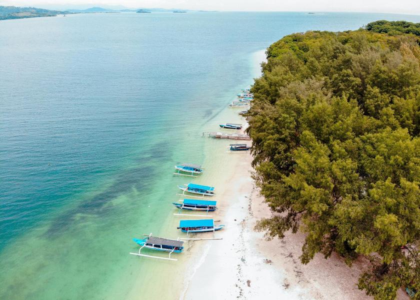 West Nusa Tenggara Sekotong Barat 