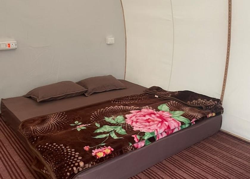 Himachal Pradesh Kasol Public Areas