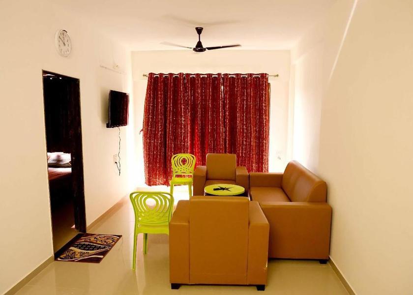 Maharashtra Tarkarli Shared lounge/TV area