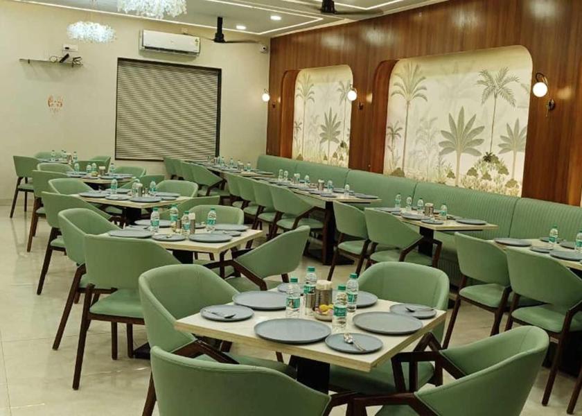Maharashtra Ghodegaon Restaurant