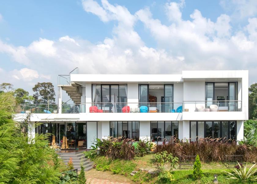 West Java Ciawi Exterior view