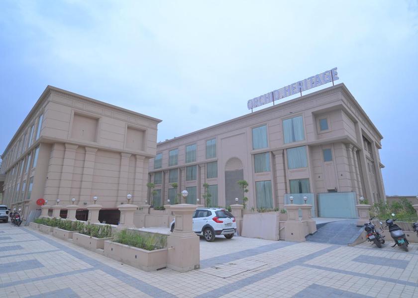 Uttar Pradesh Vrindavan Entrance