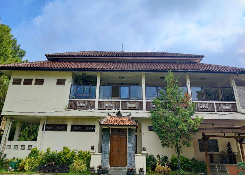 West Java Megamendung Exterior view