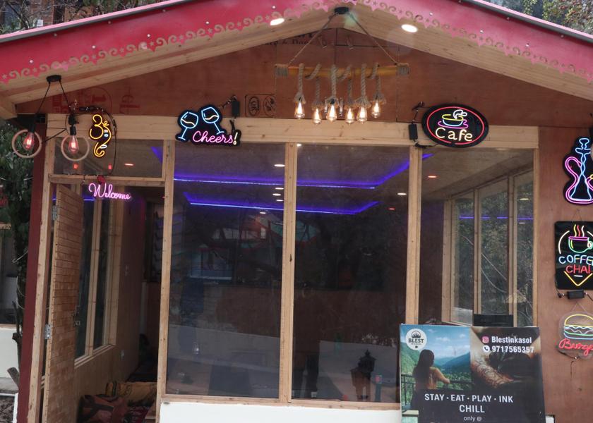 Himachal Pradesh Kasol Hotel Exterior