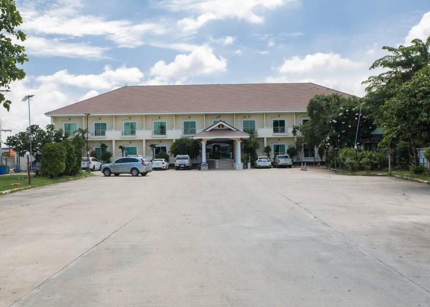 Lop Buri Province Lop Buri Entrance