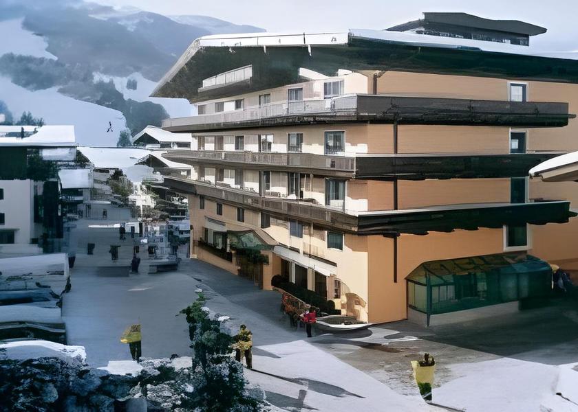 Salzburg State Saalbach-Hinterglemm Exterior view