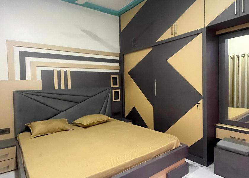 Jharkhand Deoghar Family Room