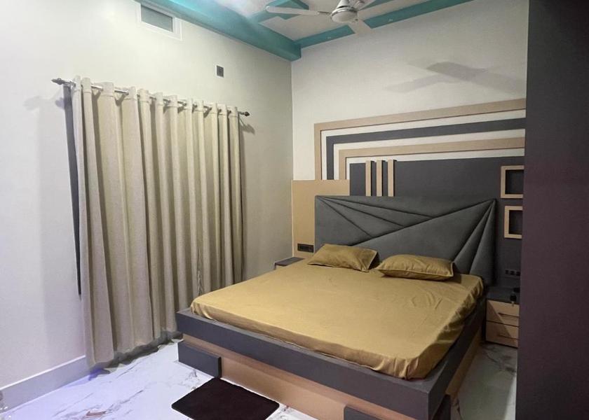 Jharkhand Deoghar Family Room
