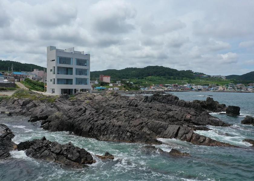 North Gyeongsang Pohang 