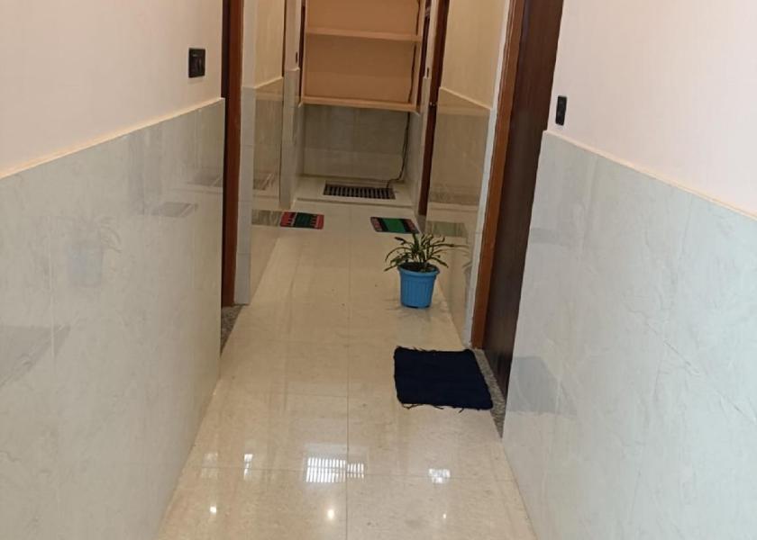 Uttar Pradesh Ayodhya Lobby