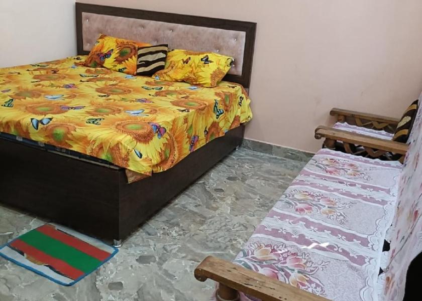 Uttar Pradesh Ayodhya Bedroom
