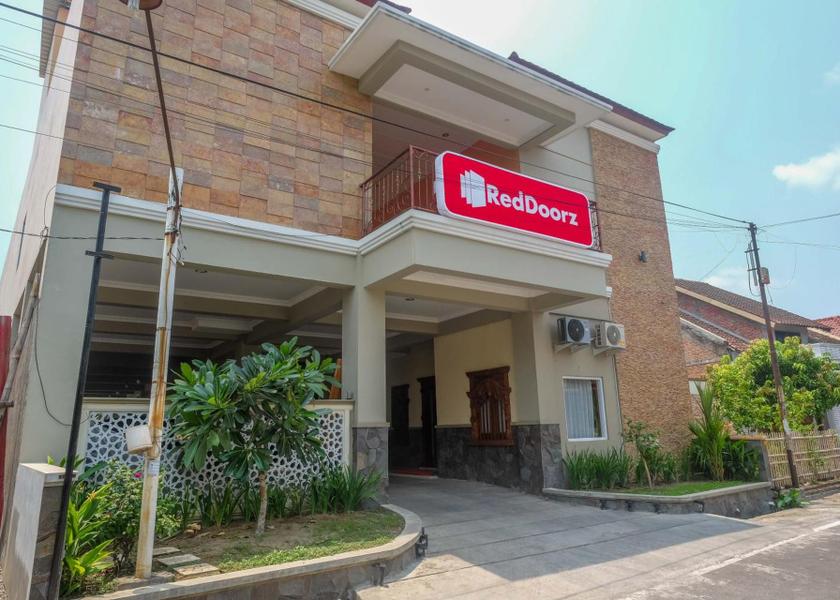 Central Java Colomadu Exterior view