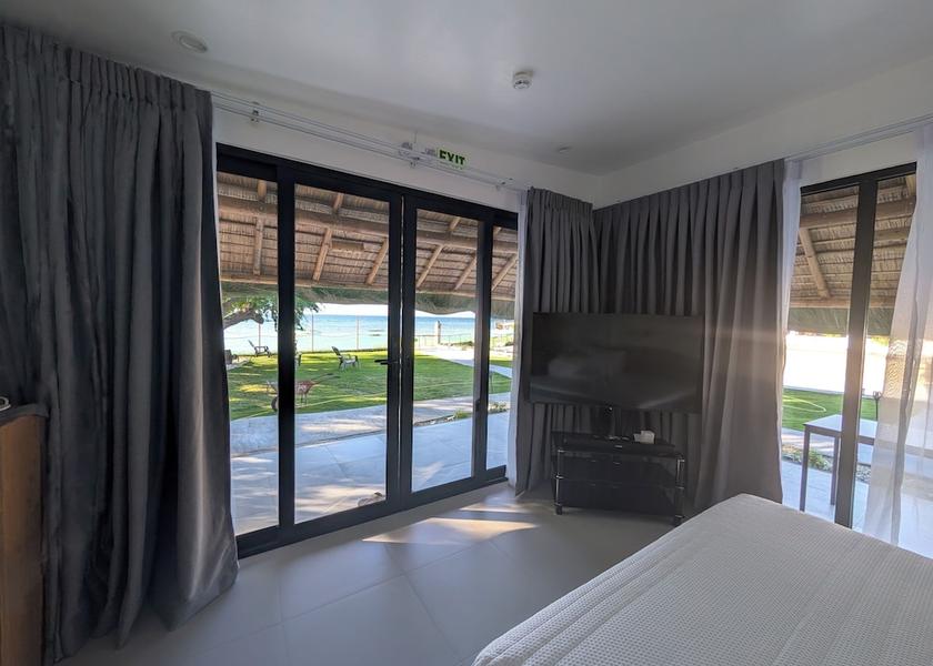 Central Visayas Moalboal Room