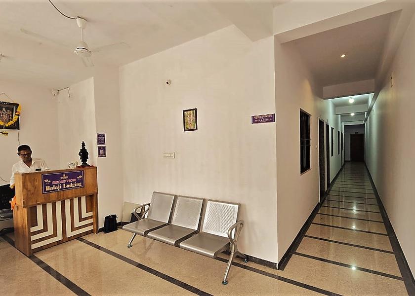 Maharashtra Pandharpur Hotel Exterior