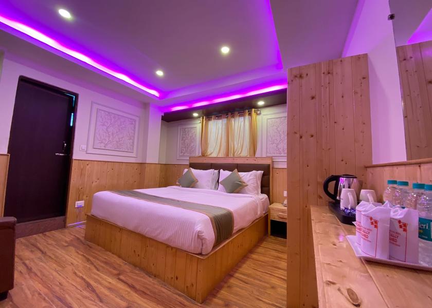 West Bengal Darjeeling 3 Bedroom Apartment with Mountain View