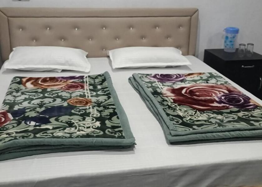 Uttarakhand Joshimath Deluxe Room