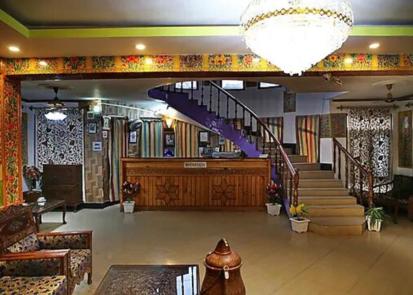 Jammu and Kashmir Srinagar Hotel Exterior