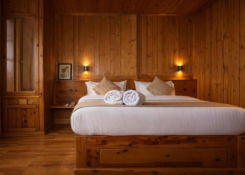 Himachal Pradesh Mashobra Deluxe Room