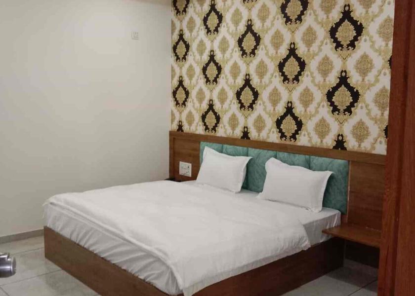 Gujarat Halol Hotel Exterior