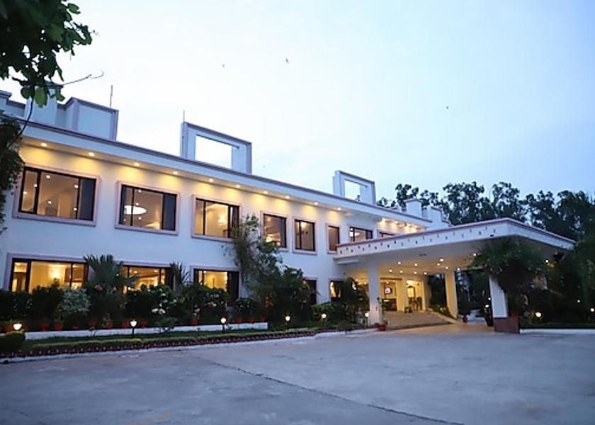 Madhya Pradesh Khajuraho Hotel Exterior