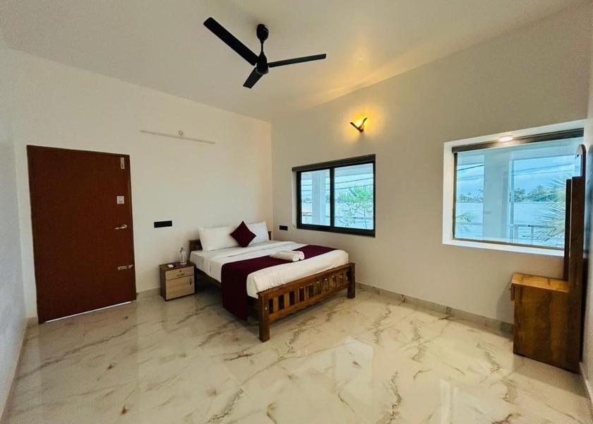 Kerala Alleppey Deluxe Room